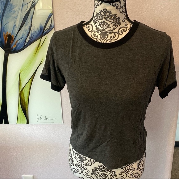 Tops - Must bundle Women’s shirt size small
